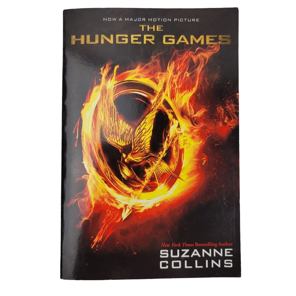 The Hunger Games Suzanne Collins Book Fiction Dystopian Novel Library Bookshelf